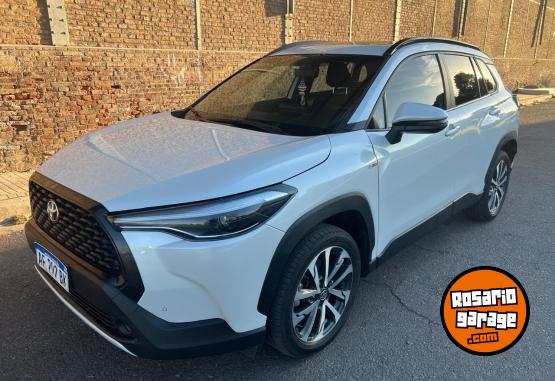 Autos - Toyota corolla cross xei 2022 Nafta 87000Km - En Venta