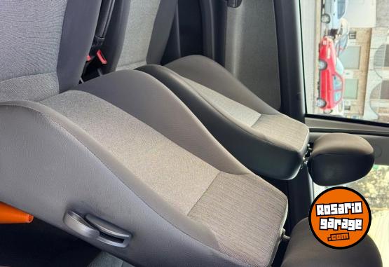 Autos - Volkswagen Gol TREND PK2 2014 Nafta 65000Km - En Venta