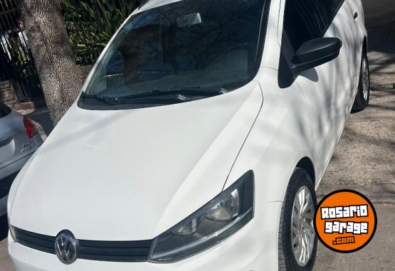 Autos - Volkswagen Suran 2016 Nafta 130000Km - En Venta