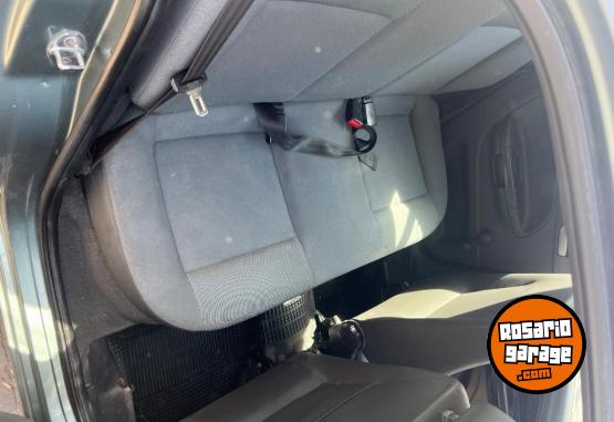 Autos - Volkswagen Gol trend 2010 Nafta 211000Km - En Venta