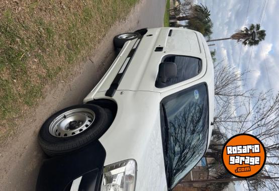 Utilitarios - Peugeot PARTNER 2014 GNC 199000Km - En Venta
