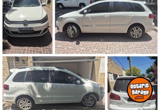 Autos - Volkswagen Suran highline 2017 Nafta 130000Km - En Venta