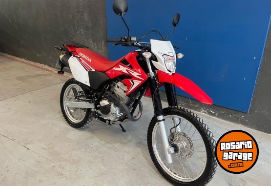 Motos - Honda XR 250 TORNADO 2024 Nafta 6300Km - En Venta