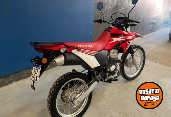 Motos - Honda XR 250 TORNADO 2024 Nafta 6300Km - En Venta