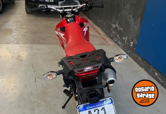 Motos - Honda XR 250 TORNADO 2024 Nafta 6300Km - En Venta