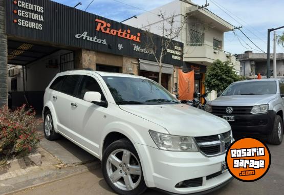 Camionetas - Dodge JOURNEY 2.7 R/T 2011 Nafta 140000Km - En Venta