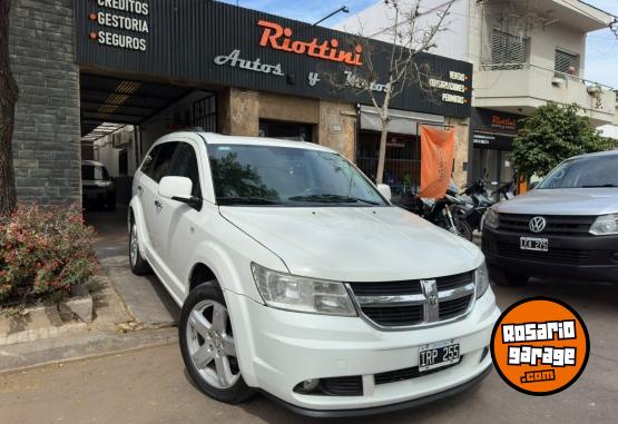 Camionetas - Dodge JOURNEY 2.7 R/T 2011 Nafta 140000Km - En Venta