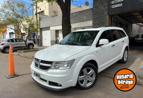 Camionetas - Dodge JOURNEY 2.7 R/T 2011 Nafta 140000Km - En Venta