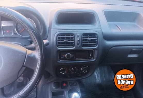 Autos - Renault Clio mio 1.2 2013 Nafta 157000Km - En Venta