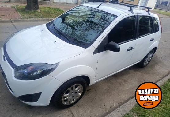 Autos - Ford Fiesta ambiente 1.6 2012 Nafta 250000Km - En Venta