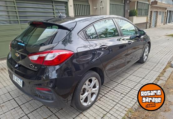 Autos - Chevrolet Cruze 2018 Nafta 71300Km - En Venta