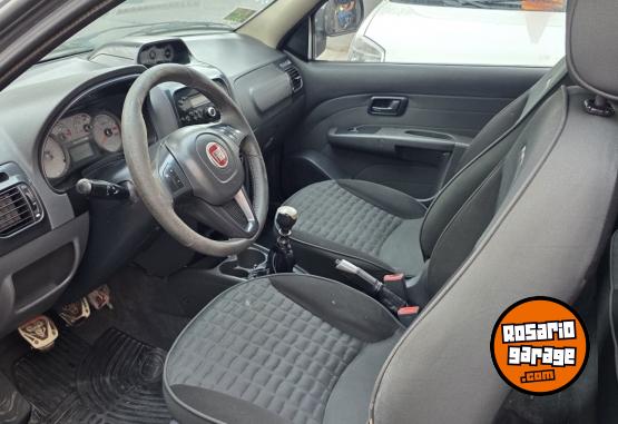 Utilitarios - Fiat Strada 2013 GNC 150000Km - En Venta