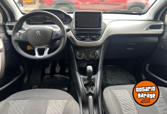 Autos - Peugeot 208 2018 GNC 116000Km - En Venta