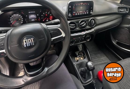 Autos - Fiat Cronos Drive 2021 Nafta 98000Km - En Venta