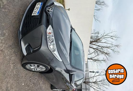 Autos - Toyota Yaris XS 2024 Nafta 46000Km - En Venta