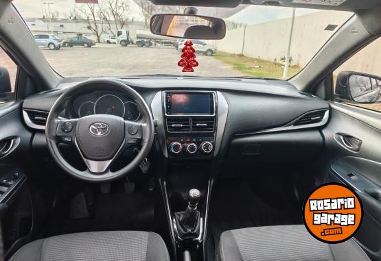 Autos - Toyota Yaris XS 2024 Nafta 46000Km - En Venta