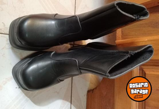 Indumentaria - Botas n�mero 38 - En Venta