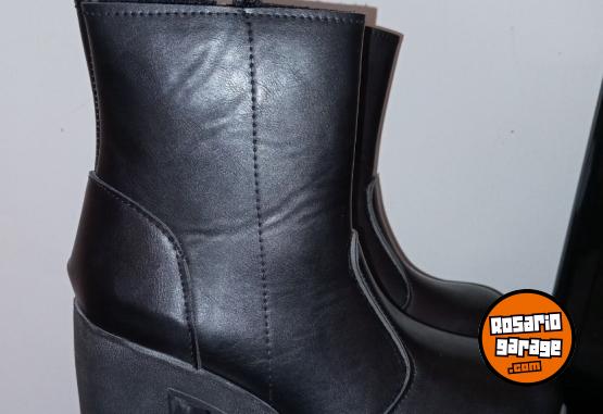 Indumentaria - Botas n�mero 38 - En Venta