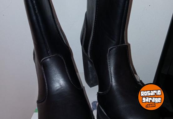 Indumentaria - Botas n�mero 38 - En Venta