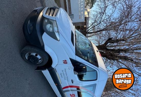 Utilitarios - Mercedes Benz Sprinter 2019 Diesel 540000Km - En Venta