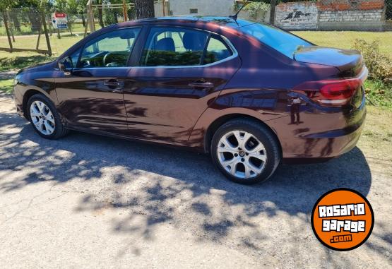 Autos - Citroen C4 Lounge 1.6 HDI FEEL PA 2018 Diesel 146000Km - En Venta