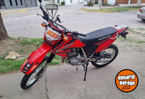 Motos - Honda Tornado XR 250 2010 Nafta 16000Km - En Venta