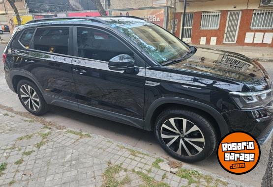 Autos - Volkswagen TAOS COMFORTLINE AT 2024 Nafta 23000Km - En Venta