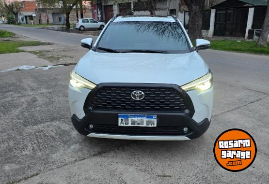 Autos - Toyota Corolla Cross 2023 Nafta 40000Km - En Venta