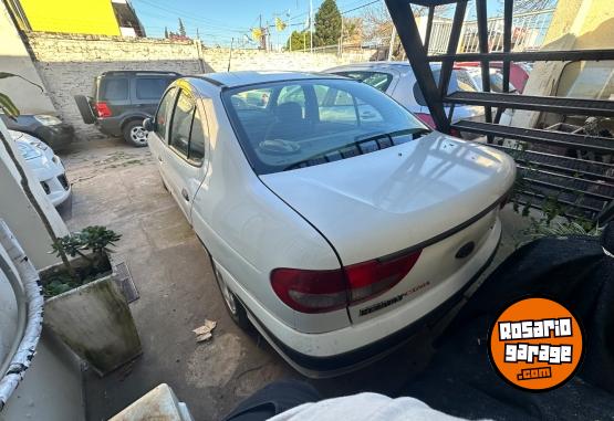 Autos - Renault Megane 2008 Nafta 200000Km - En Venta