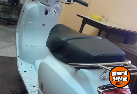 Motos - Motomel Stratto Euro 150 2022 Nafta 11500Km - En Venta