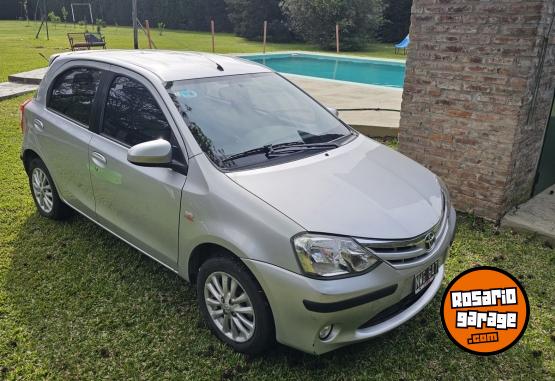 Autos - Toyota ETIOS 2014 GNC 96000Km - En Venta