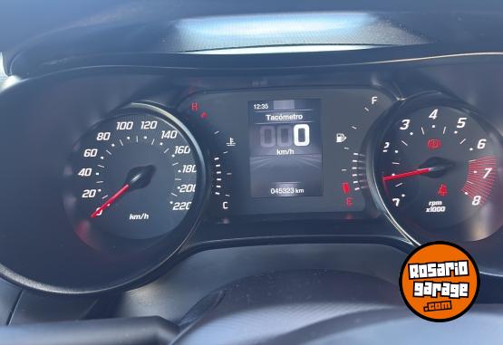 Autos - Fiat Cronos 2023 Nafta 45000Km - En Venta