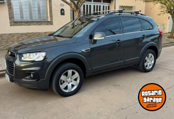 Autos - Chevrolet captiva 2017 Nafta 130000Km - En Venta