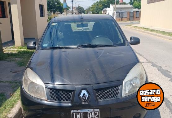 Autos - Renault Sandero 2010 GNC 300000Km - En Venta