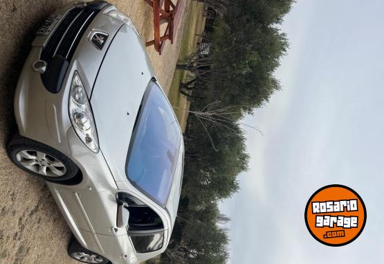 Autos - Peugeot 2008 2008 Diesel 154000Km - En Venta