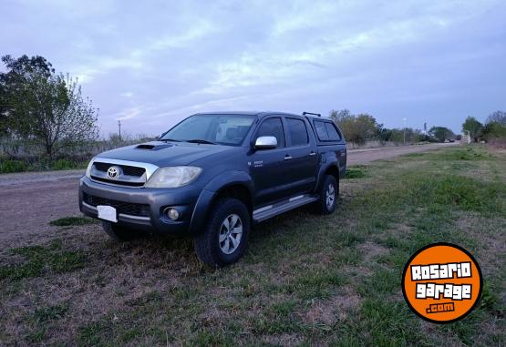 Camionetas - Toyota HILUX SRV 4X4 AT CUERO 2009 Diesel 337000Km - En Venta