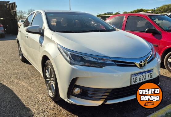 Autos - Toyota Corolla XEI 2017 GNC 95000Km - En Venta
