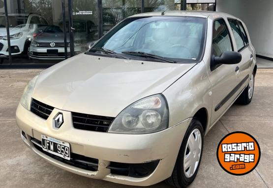 Autos - Renault Clio 2010 Nafta 180000Km - En Venta