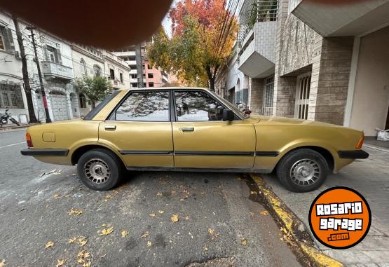 Autos - Ford Taunus 1983 Nafta 165000Km - En Venta