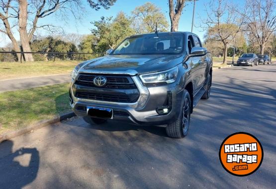 Camionetas - Toyota Hilux 2021 Diesel 103000Km - En Venta