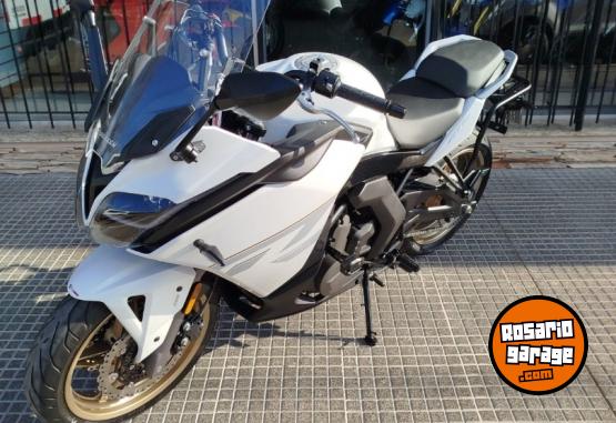 Motos - CF GT 650 2023 Nafta 3329Km - En Venta