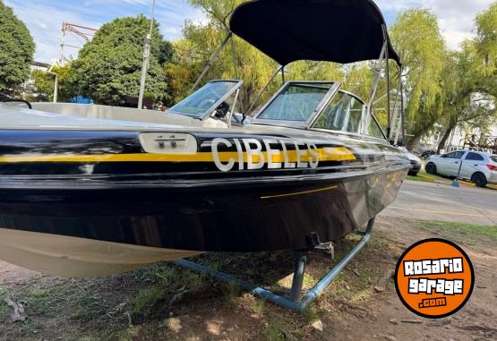 Embarcaciones - Hermosa embarcación 70Hp 320hs 09 - En Venta