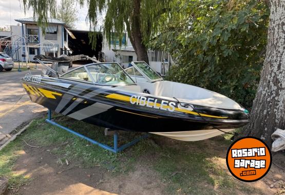 Embarcaciones - Hermosa embarcación 70Hp 320hs 09 - En Venta