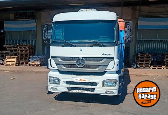 Camiones y Grúas - Mercedes Benz Axor 1933 45 Chasis Largo - Año 2019 - En Venta