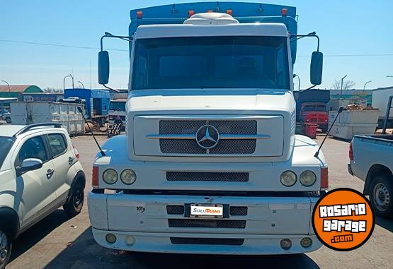Camiones y Gr�as - Mercedes Benz L1218 51 - A�o 2001 - En Venta