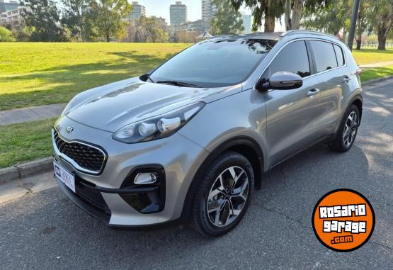 Camionetas - Kia KIA SPORTAGE 2021 Nafta 70000Km - En Venta