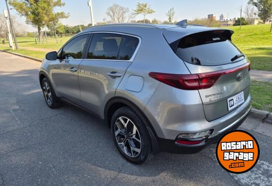 Camionetas - Kia KIA SPORTAGE 2021 Nafta 70000Km - En Venta