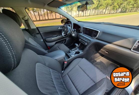 Camionetas - Kia KIA SPORTAGE 2021 Nafta 70000Km - En Venta