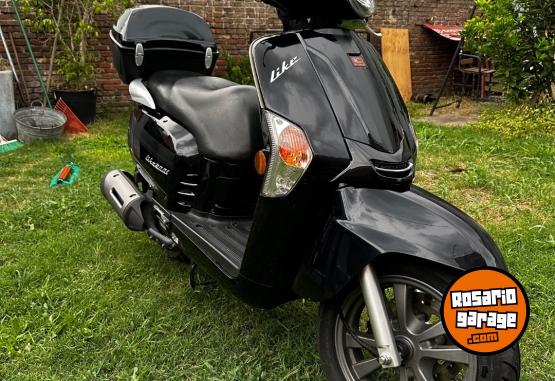 Motos - Kymco Like 2021 Nafta 6000Km - En Venta