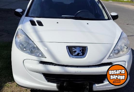 Autos - Peugeot 207 Compact Active 1.4 2015 Nafta 82000Km - En Venta